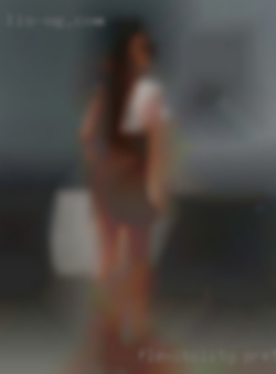 Flexibility pretty nude in organising a meet.